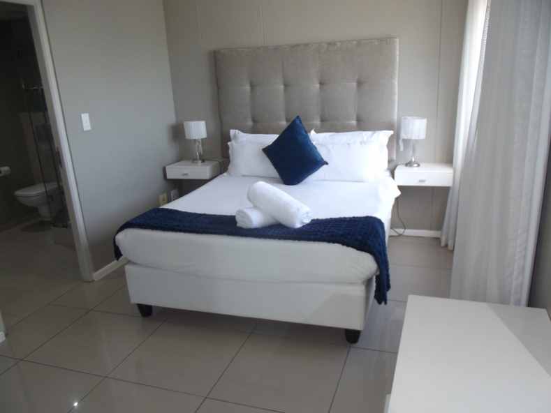 2 Bedroom Property for Sale in Bloubergrant Western Cape